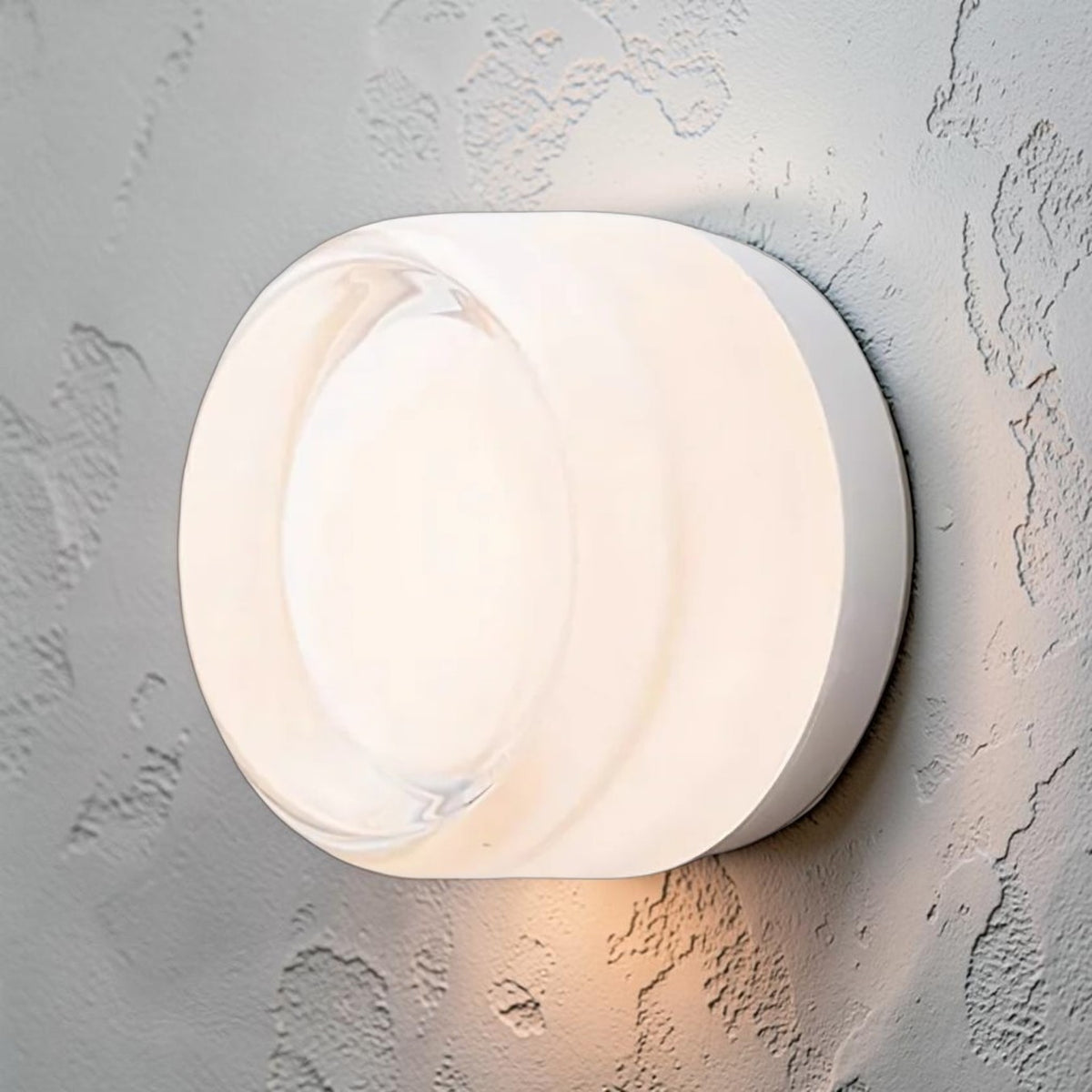 Dimple Glow Wall Light
