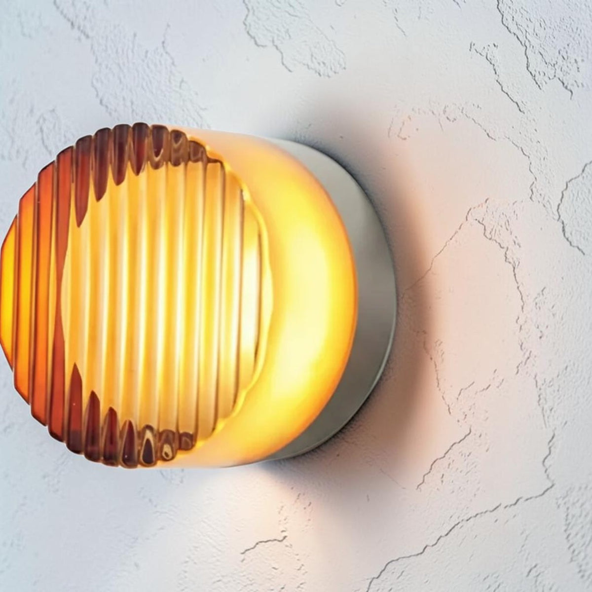 Dimple Glow Wall Light