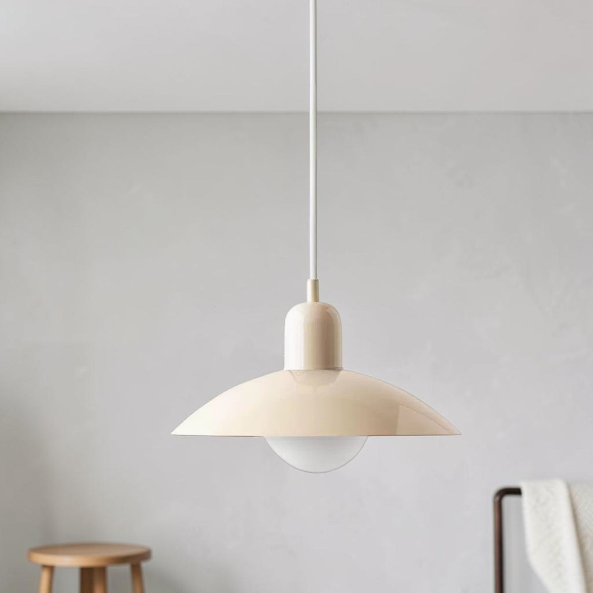 Solvik Bauhaus Retro Nordic Pendant Light